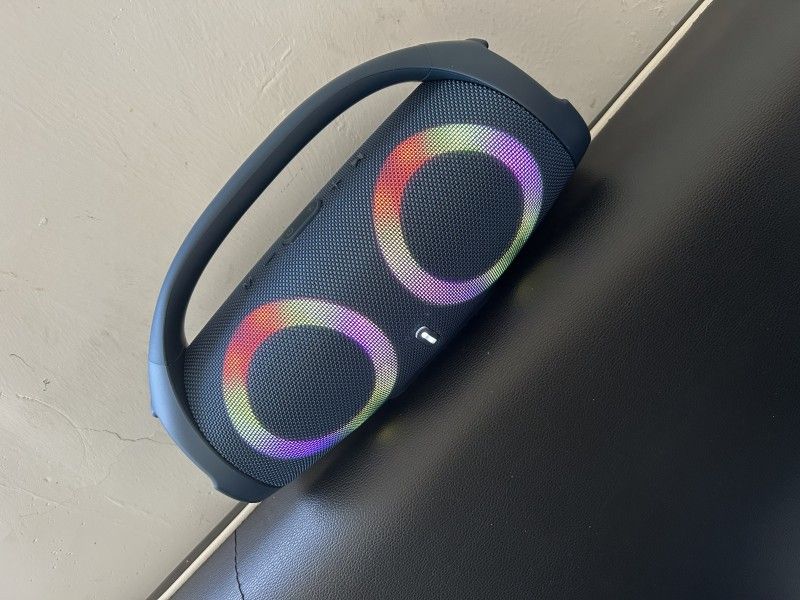 Výkonný Bluetooth reproduktor Přenosný RGB Barevné světlo Voděodolný Bezdrátový Subwoofer 360 Stereo Surround Tws FM Boombox_voghion.com