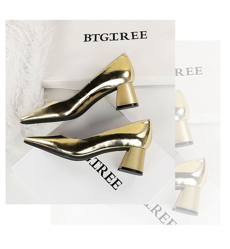 Women's shoes medium heel thick with small square head shallow pedicure all match banquet spring and autumn single shoes_voghion.com