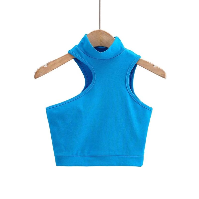 Die Racer-Tops für Kinder von Mother & Kids mit hohem Bund und unregelmäßigem, ärmellosem Neckholder und hohem Halsausschnitt sind vielseitig und trendig_voghion.com