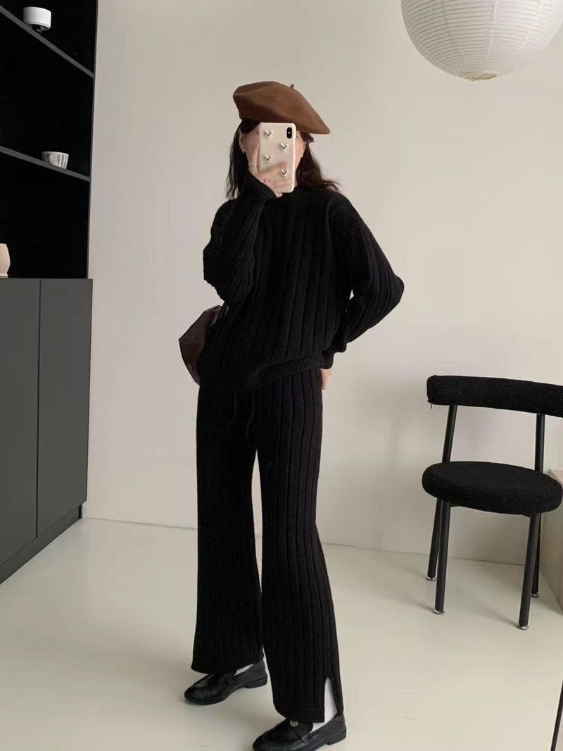 "Women's Knit Sweater & Pants Two-Piece Set – Round Neck Casual Lounge Suit, Soft Comfort For Autumn & Winter"_voghion.com