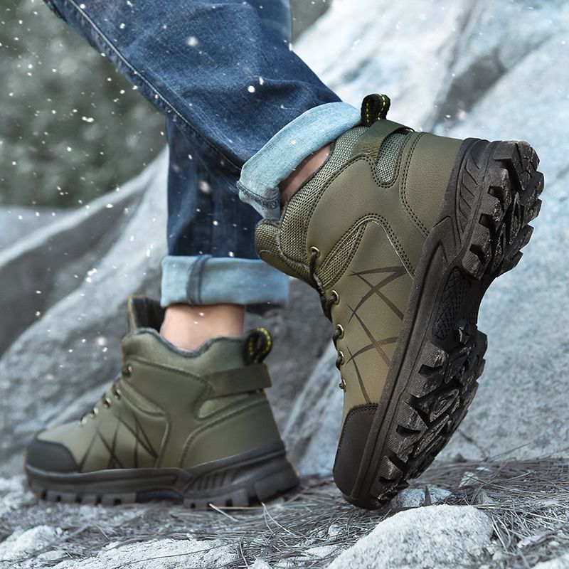 Winter Herrenstiefel High Top Wanderschuhe Warme Plüsch Stiefeletten Wasserdichte Leder Sneakers Outdoor Männliche Wanderstiefel Arbeitsschuhe_voghion.com