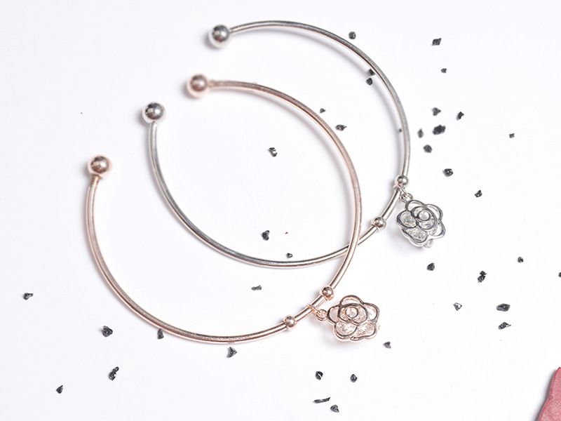 Neit Roségold Schrumpfarmband fir Fraen, einfach a villfälteg ze droen, Handschmuck, Zirkon Blummenarmband, Direktverkaaf_voghion.com