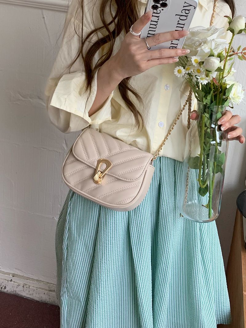 Xiaoxianfen Line Chain for Women's  New Texture and Temperament Desin Sinle Shoulder Crossbody Small Square_voghion.com