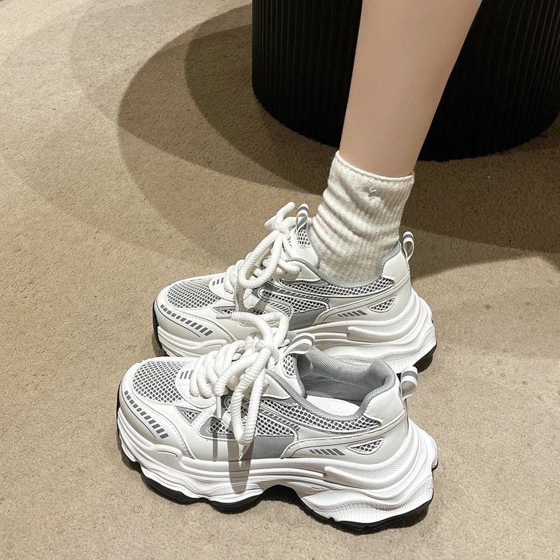 Été nouveau fond épais augmentation maille respirante tout avec des chaussures de loisirs de sport légères_voghion.com