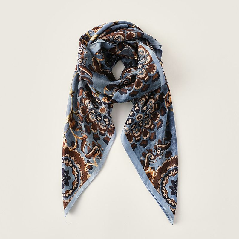 Sweet Simulation Silk Scarf, Women's 2025 Spring And Summer New Floral Print Small Square Scarf_voghion.com