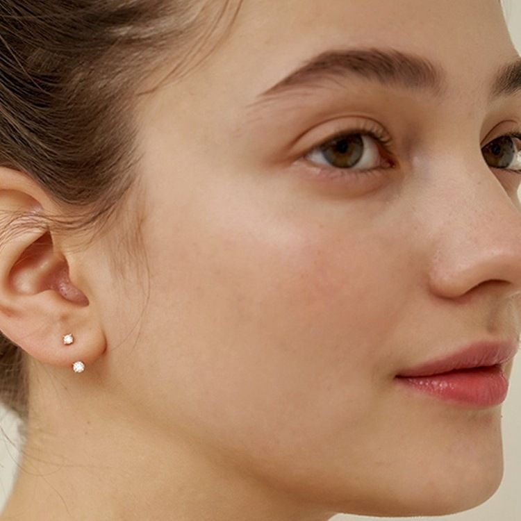 Orecchini pendenti in zircone con design di nicchia, temperamento, stile retrò freddo, due orecchini da indossare per le donne_voghion.com