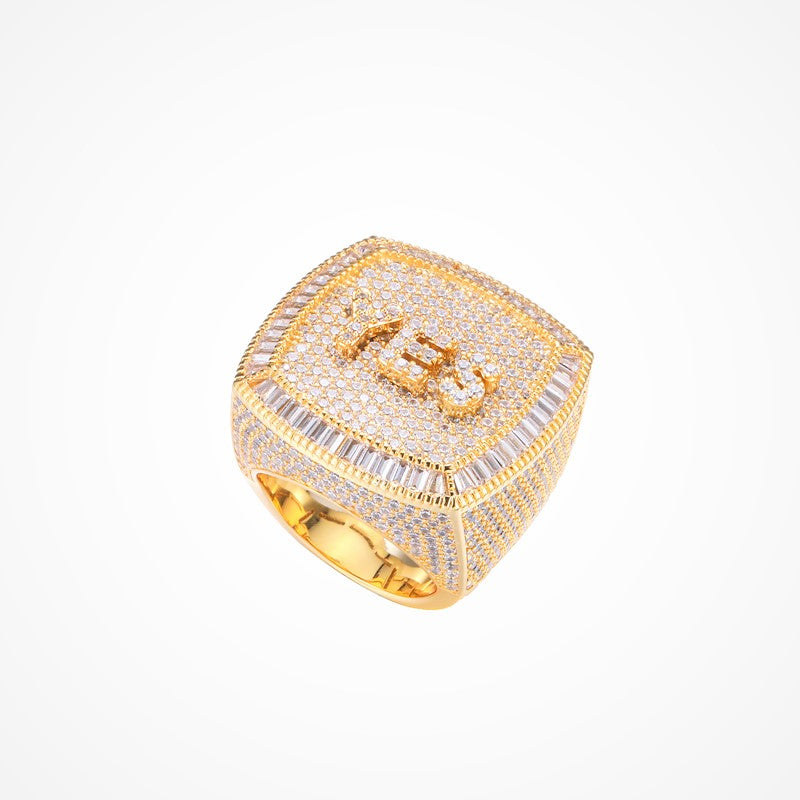Anillos de oro de diamante Moissanite de estilo caliente personalizados Qianjian para hombres_voghion.com