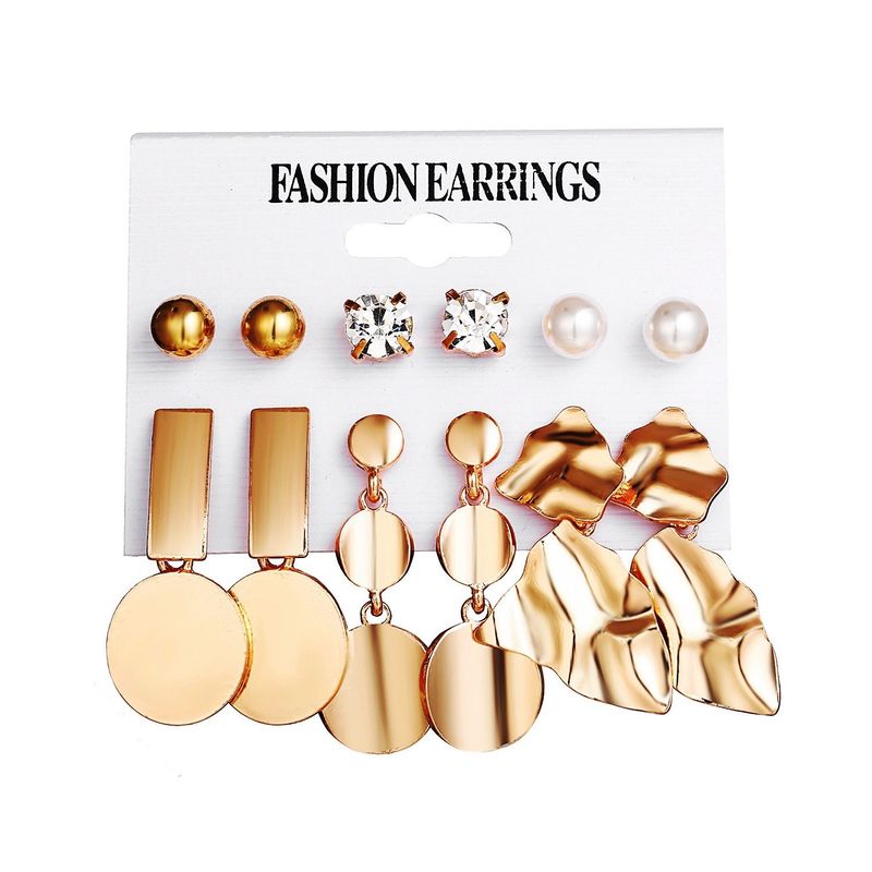 Earrings Exaggerated C Shaped Temperament Pearl Pendant Earrings Triangular Metal 9 Pieces_voghion.com