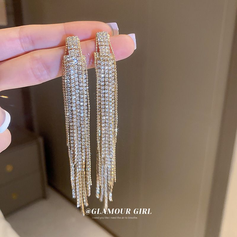 Silver Needle Inlaid Diamond Tassel Exaggerated Elegant High-end Feel Drop Earrings Personality Fashion Light New Ear_voghion.com