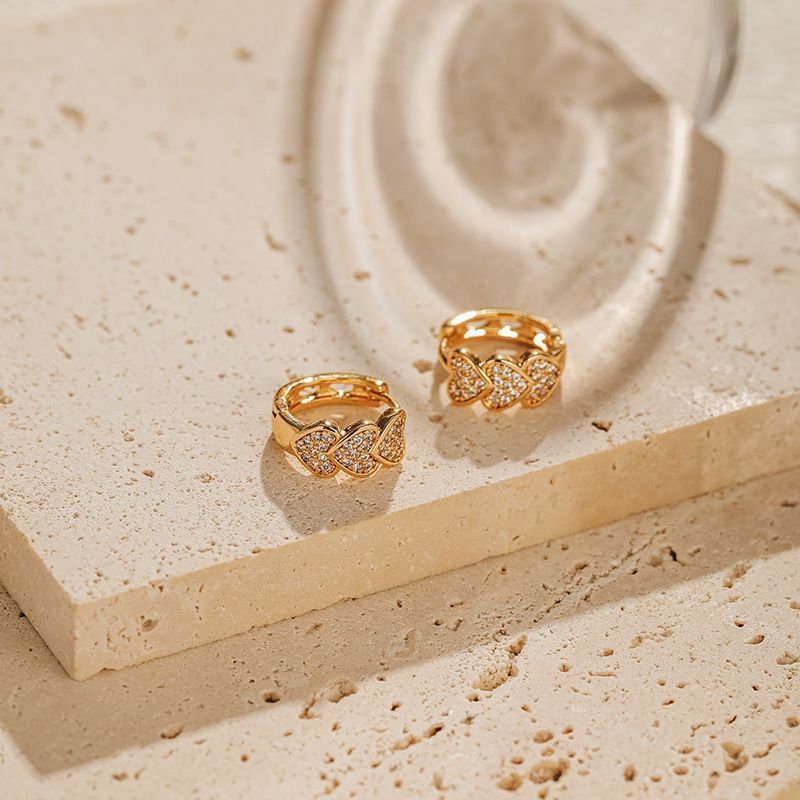 Pendientes frescos, chapado en oro auténtico, estilo minimalista pequeño, anillo sencillo, pendientes de corazón de melocotón dulce._voghion.com