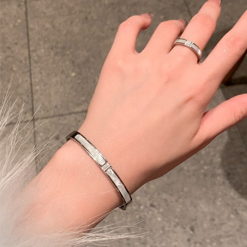 【 Exquisite 】 White Beimu Steel For Women, High Grade, Shell Silver Children's Bracelet, Hand String_voghion.com