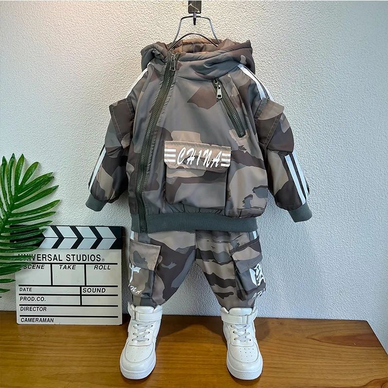Conjunto de ropa para bebé niño, otoño e invierno, nuevo conjunto de 2 piezas con capucha y pantalones de camuflaje gruesos para niños_voghion.com
