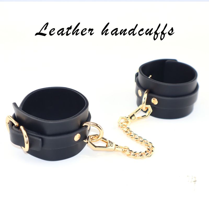 Sexy SM Handschellen Bondage Paar Flirten Requisiten Weibliches Training Leder Hand- und Fußfesseln Alternative Produkte für Erwachsene_voghion.com