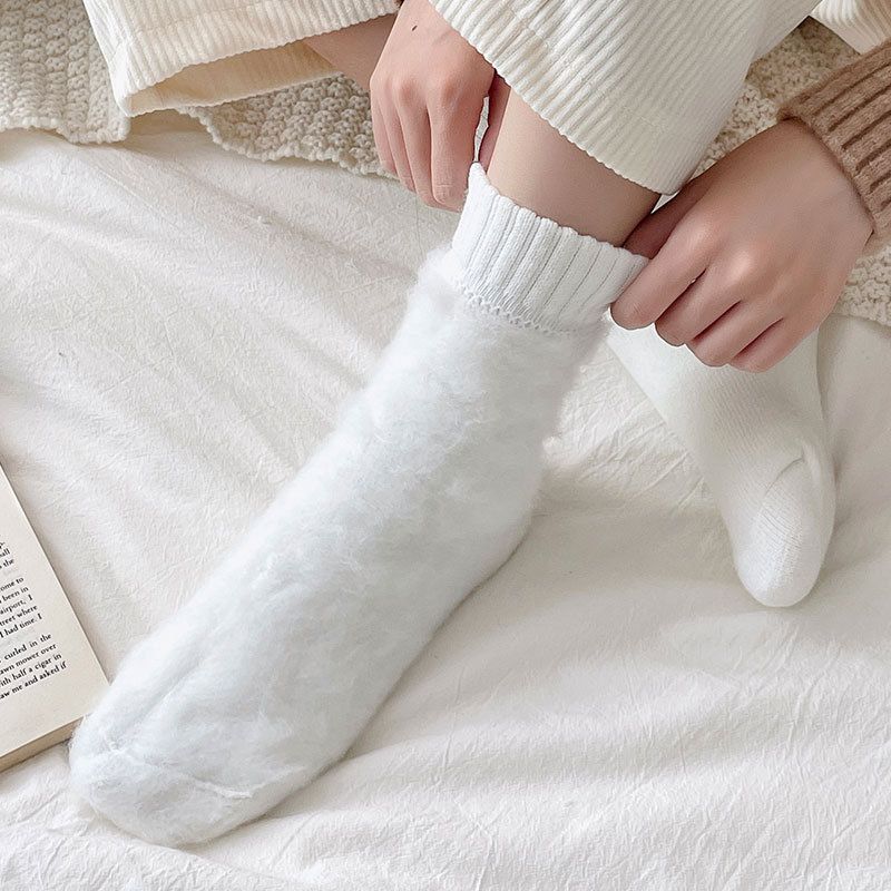New winter socks for women, thickened brushed warm socks, mid tube socks, ladies' confinement socks, floor towel socks, mid tube socks_voghion.com
