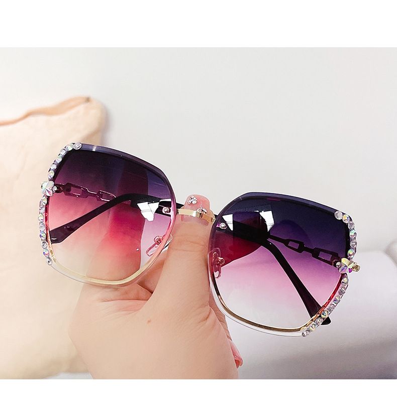 Modische randlose Sonnenbrille mit Strass-Dekor für Damen und Herren, lässige Farbverlaufsbrille für Sommer-Strandpartys, UV400_voghion.com