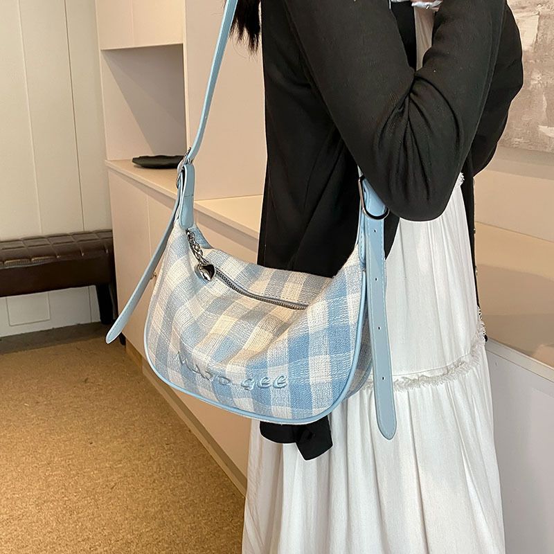 Large-Capacity Canvas Fall/Winter 2025 New Shoulder Bag Crossbody Bag Plaid Dumpling Bag_voghion.com