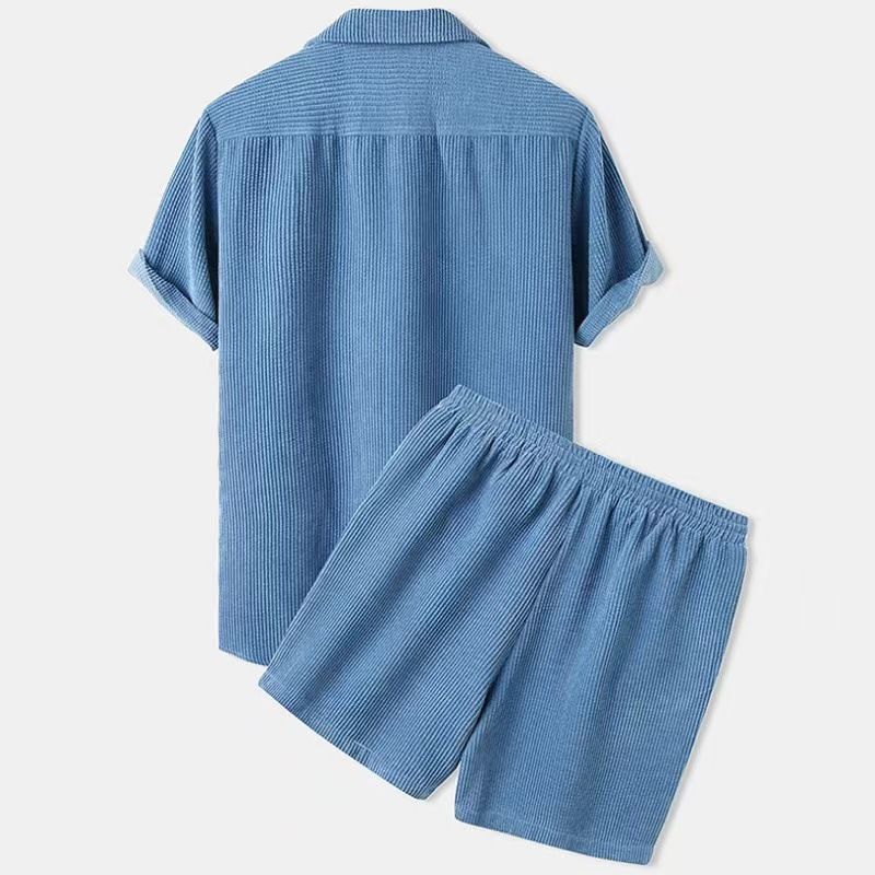 Herren-Set aus Cord mit kurzen Ärmeln, Hemd und Shorts – lässiges Sommeroutfit, entspannter Schnitt, einfarbig, zweiteiliger Lounge-Anzug, leicht_voghion.com