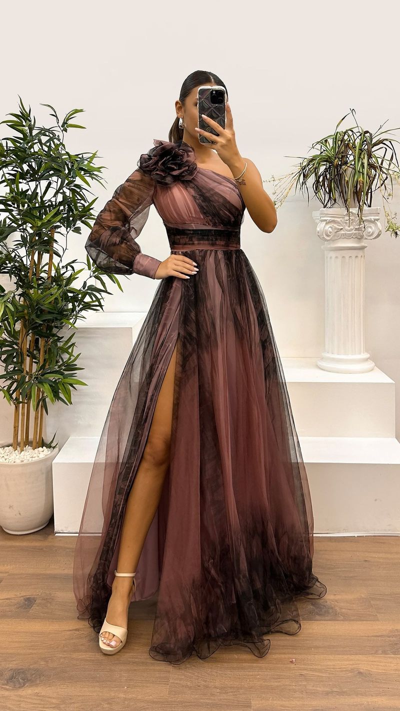 Vêtements pour femmes printemps et automne nouvelle robe imprimée en maille à épaules obliques Ins robe de soirée ample décontractée_voghion.com