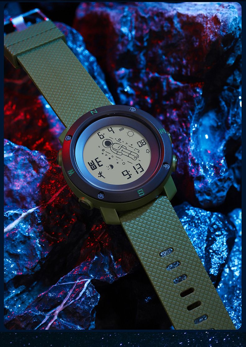 Orologio sportivo digitale a tema astronauta con retroilluminazione, impermeabile, sveglia e cronometro: elegante e funzionale per studenti_voghion.com