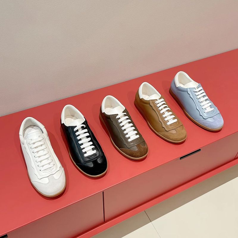 Das Fußgefühl ist zu gut ~ 2025 Neue Ballett-Stil Deutsches Training Casual Sports Kleine weiße Brettschuhe_voghion.com