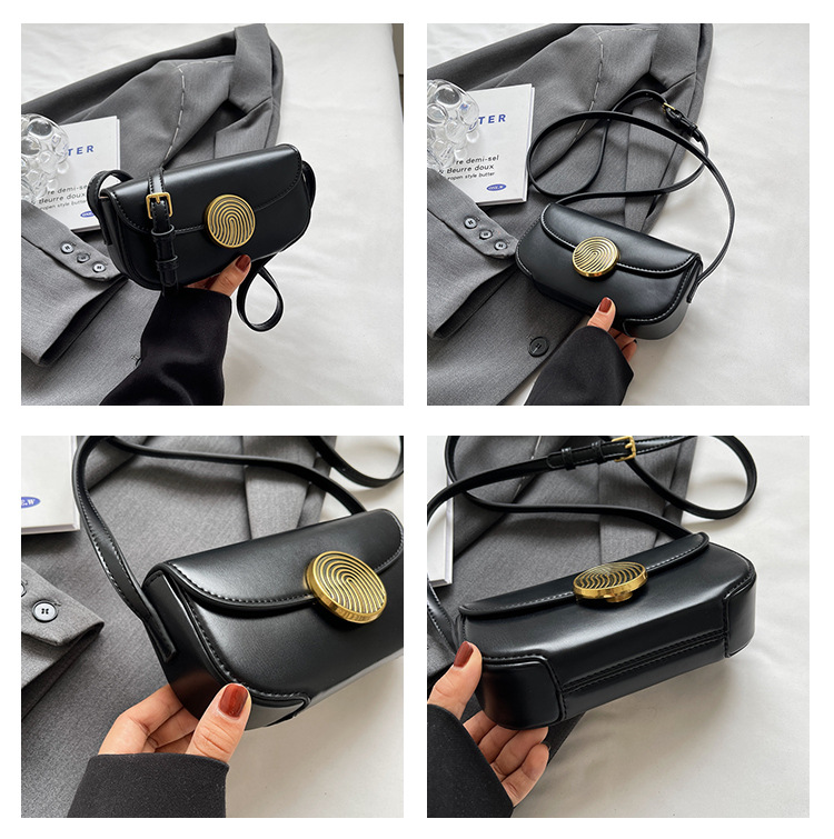 Koreanischer Stil Nischendesign Kleine quadratische Tasche für Frauen 2023 Sommer neuer Stil High-End-Auslandsstil vielseitige Umhängetasche kleine Tasche Handytasche_voghion.com