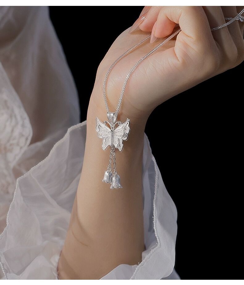 Sterling Silver Butterfly Lily Of The Valley Necklace For Women, Niche High-end Light Luxury Exquisite Collarbone Chain,_voghion.com