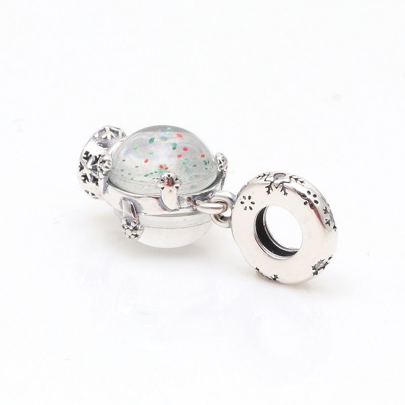 Luxury Snow Globe Pendant Frosted Snowflake Winter Charm Christmas Ornament Gift For Her Silver-Plated A Birthday Gift For Best Friends_voghion.com
