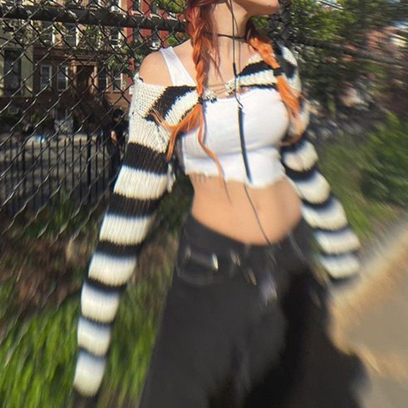Wind Spicy Girl Contrasting Color Striped Woolen Hollow Cover Sweater For Women 2023 Autumn New Collection_voghion.com