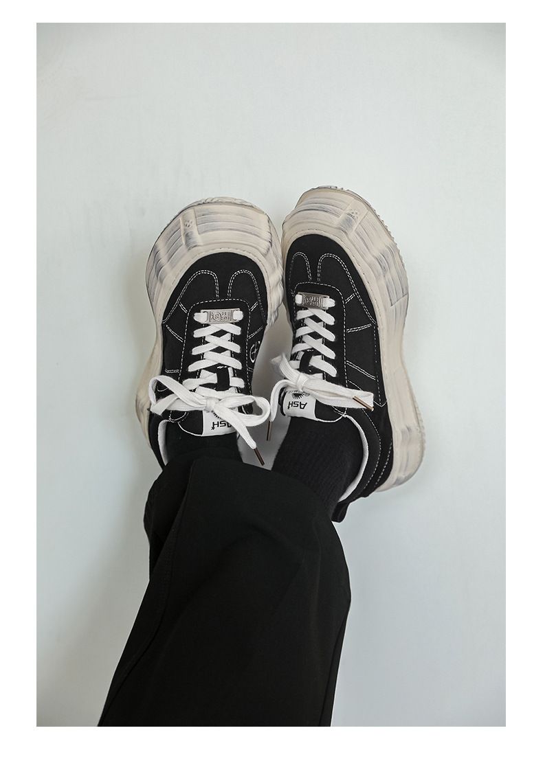 2025 Herbst/Winter Neue Nischendesign-Sneaker für Herren mit größerer Körpergröße_voghion.com