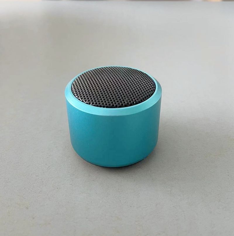 Cross-Border New M4 Card Slot Bluetooth Wireless Mini Portable Couplet High Volume Small Cannon Call Speaker_voghion.com