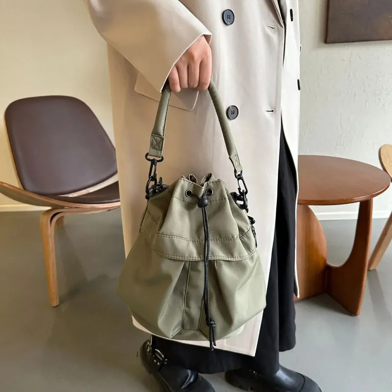 1 Borsa a secchiello con tracolla e tracolla dipinta a mano, grande capacità, da donna, a cascata, 250314l_voghion.com