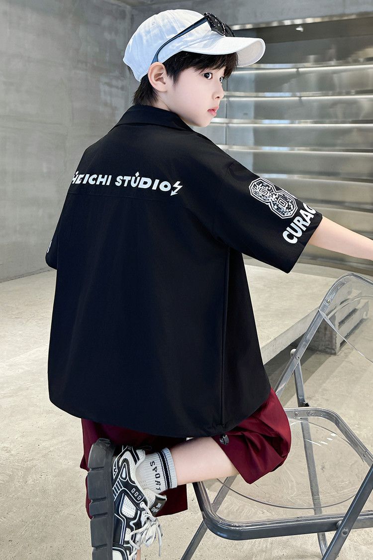 Boys' Graphic Print Short Sleeve Shirt – Soft Polyester, Black & White Casual Tee For Teens (120-170cm)"_voghion.com