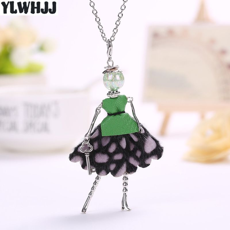 Pronta consegna YLWHJJ nuove collane lunghe nere carine per bambole da donna e pendenti per abiti caldi per bambine, maxi collana di marca, dichiarazione di moda_voghion.com