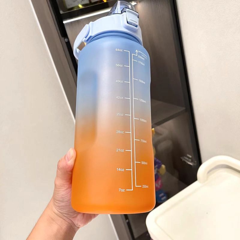 Stylish frosted gradient large capacity plastic cup three-piece water cup portable sports kettle_voghion.com