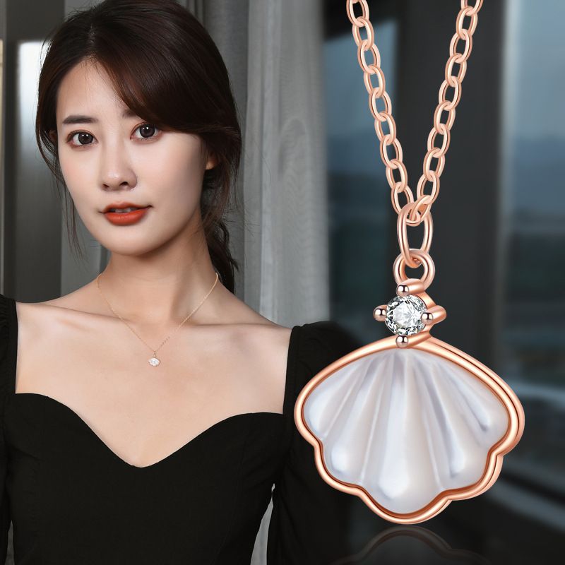 Titanium Steel Lifetime Necklace Pendant for Female Beizi Shell Zircon Collar Chain_voghion.com