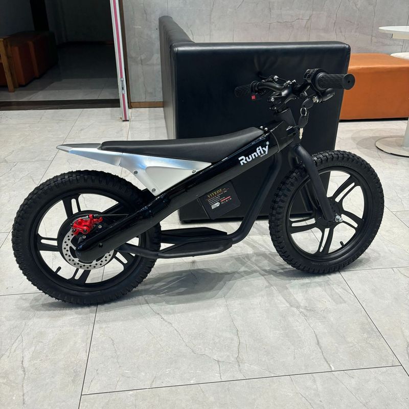 Vélo d'équilibre électrique pour enfants_voghion.com