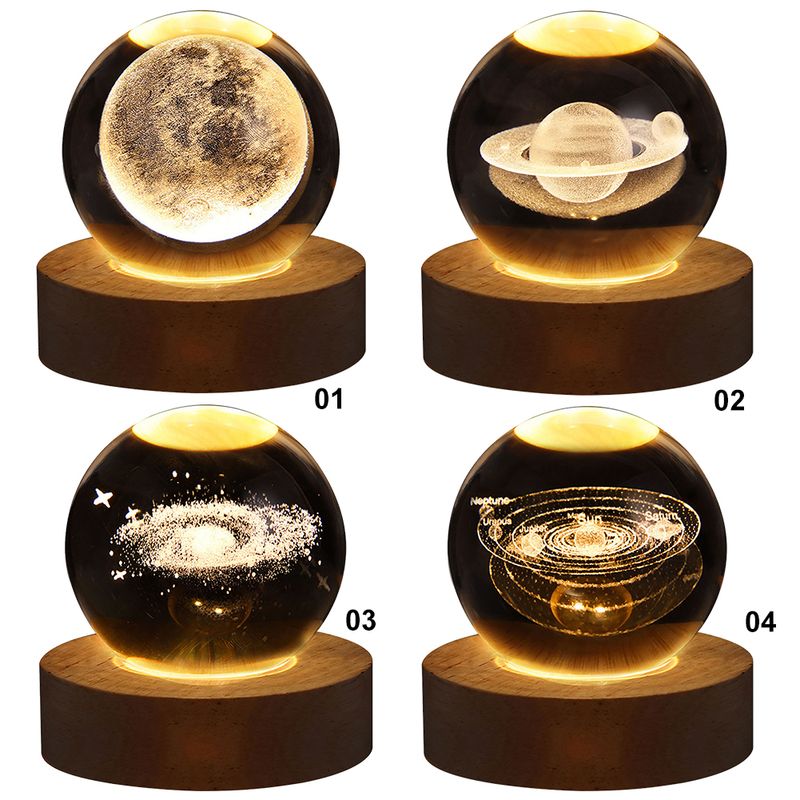 Lampada a sfera di cristallo 3D unica con proiezioni di galassie e pianeti, luce notturna USB per un'atmosfera accogliente, sfera al plasma_voghion.com