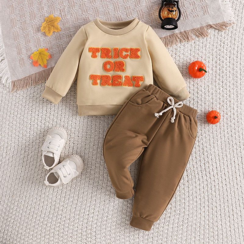 2024 Abbigliamento per bambini Autunno e inverno Set con cappuccio ricamato con lettera di zucca di Halloween_voghion.com