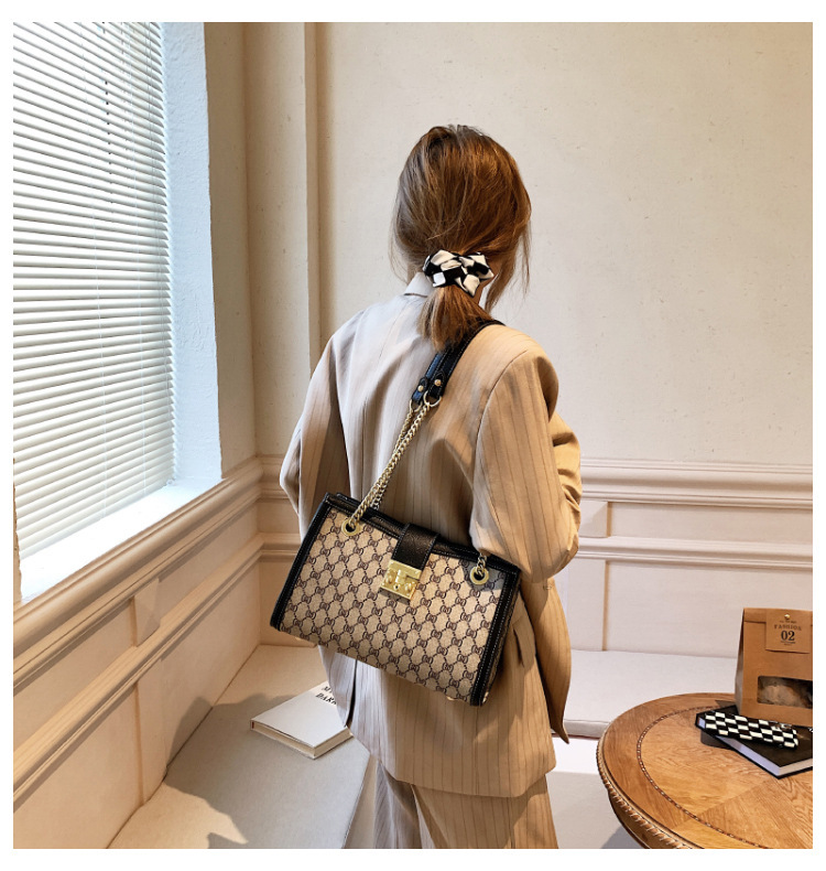 High-quality Bags For Women 2023 New Fashion Live Broadcast Large-capacity Tote Bag Printed Chain Portable Shoulder Bag For Women_voghion.com