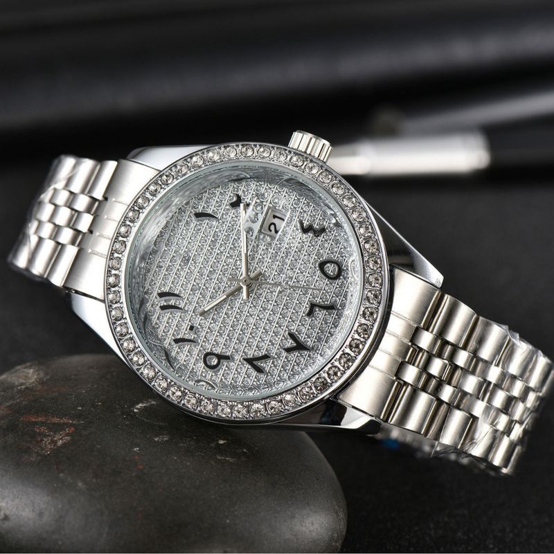 2023 New Laojia Brick Shell Five Bead Log Series Classic Herre originalt rustfrit stål temperamentur_voghion.com