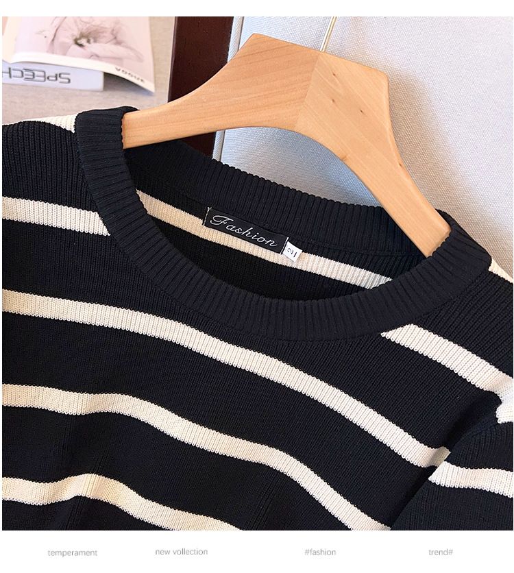 Plus Size Summer Viscose Knit Top For Women, Slimming Short Sleeve T-Shirt For Curvy Figures (2XL-7XL, Black/Beige)_voghion.com
