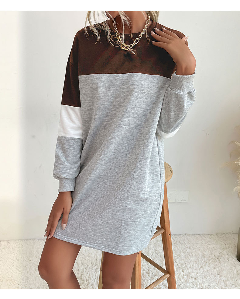 Gonna felpata abbinata ai colori a maniche lunghe da donna, nuova moda autunno 2023_voghion.com