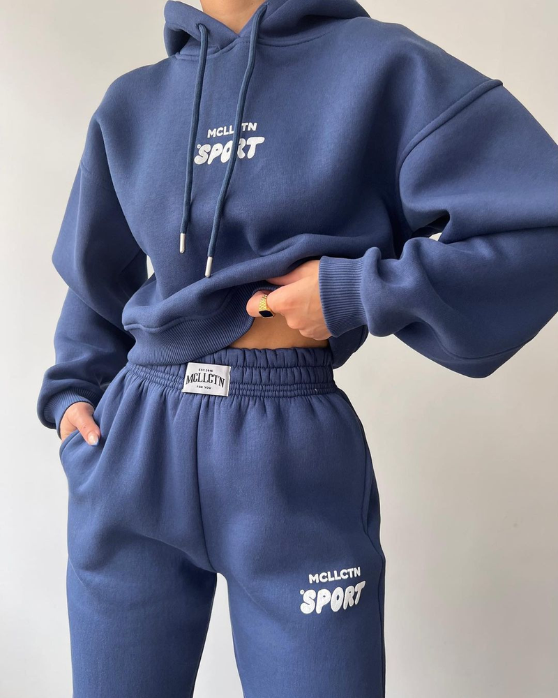Tuta pantalone con cappuccio e stampa alla moda da donna_voghion.com