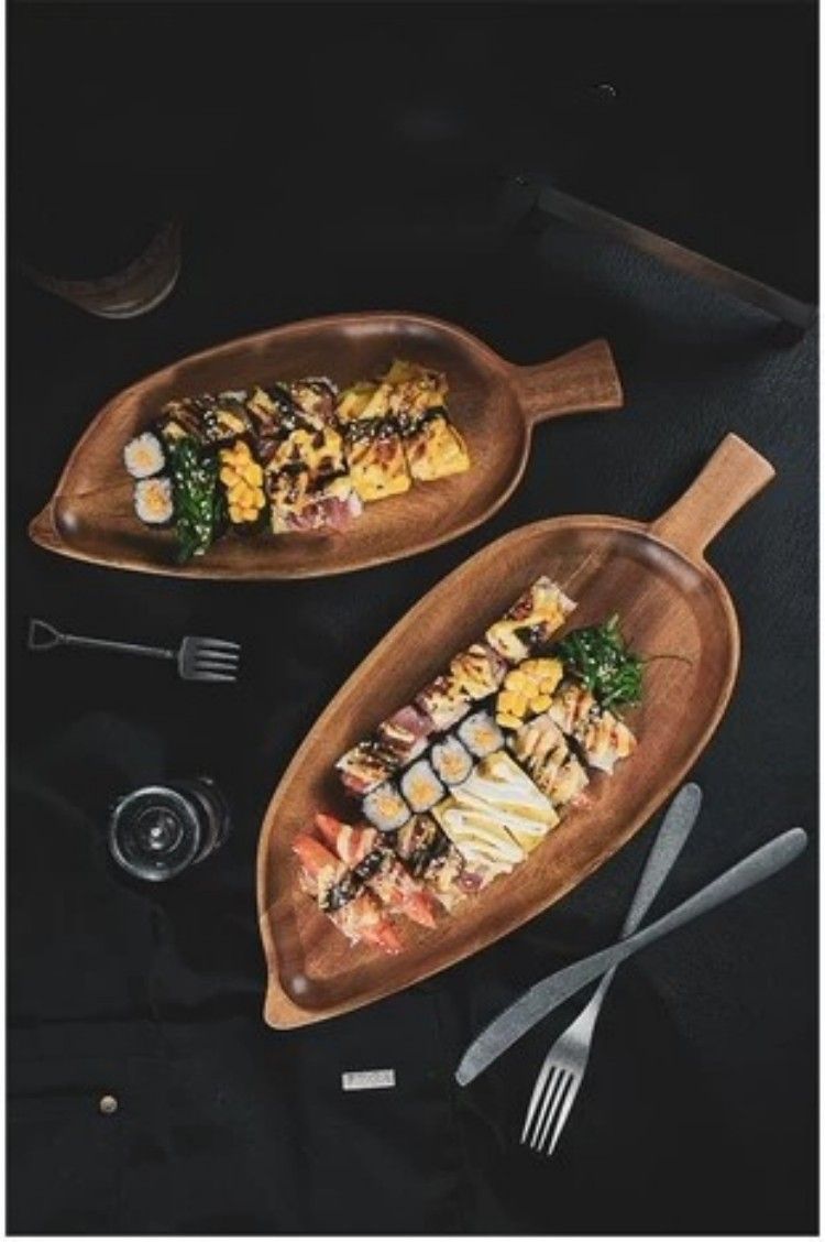 Acacia Wood Leaf-Shaped Serving Tray – Elegant Tea Party Platter For Sushi Snacks & Desserts (Stylish Wooden Display Board Handcrafted)_voghion.com