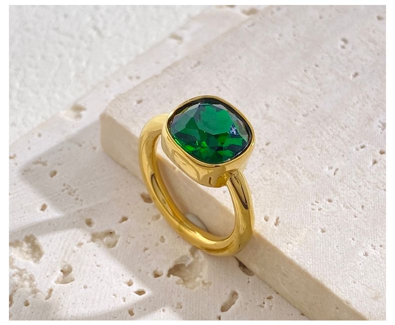 Women's Jewelry Square Crystal Ring New Style Fashionable Exquisite Shining Multi Faceted Titanium Steel Ring Jewelry_voghion.com