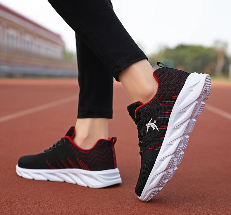 Zapatos deportivos de marca para mujer primavera 2024 nuevos zapatos para correr transpirables de malla informales ligeros, zapatos con cuerda para saltar de suela suave_voghion.com