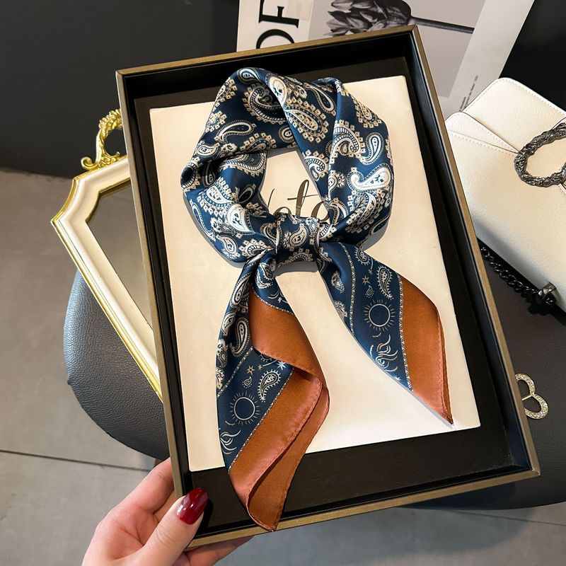 Nieuwe gestreepte simulatie zijden kleine minimalistische en modieuze professionele vierkante sjaal high-end matching_voghion.com