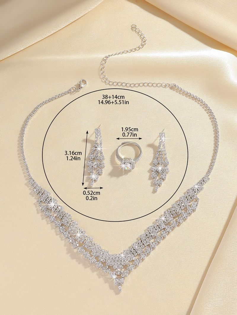 Conjunto de collar y pendientes con diamantes de imitación brillantes de lujo con temperamento, joyería con borlas versátil y de moda para mujeres_voghion.com