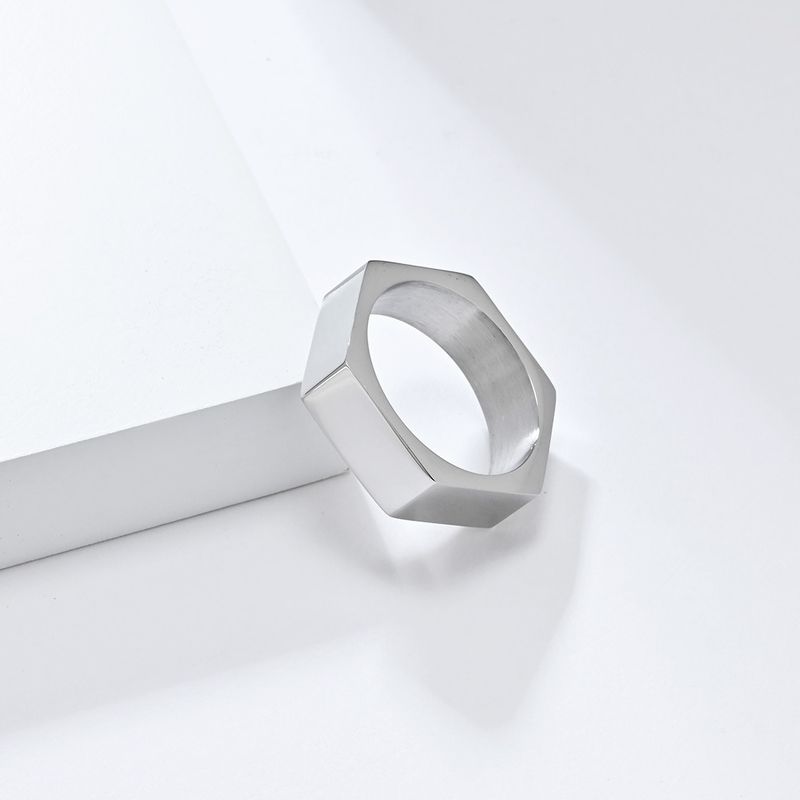Anello da uomo in acciaio al titanio, stile neutro freddo, con sei lati lisci e incisi, anello da uomo in acciaio inossidabile con personalità di nicchia._voghion.com