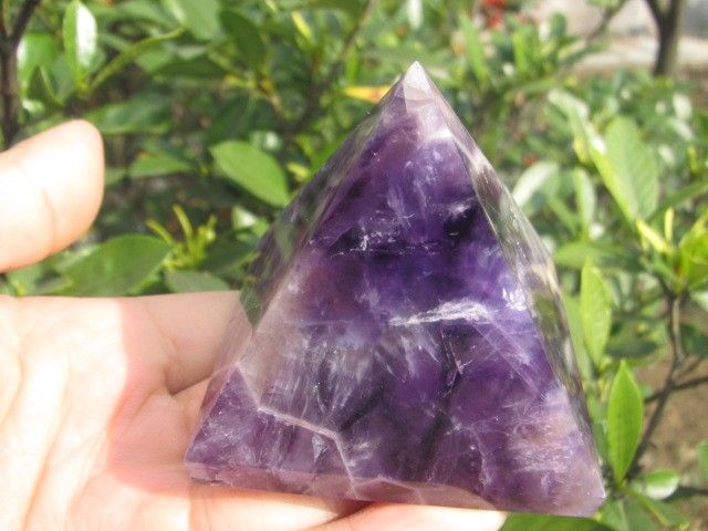 179 gramos de cristal de cuarzo natural curativo pirámide de cristal morado de ensueño_voghion.com